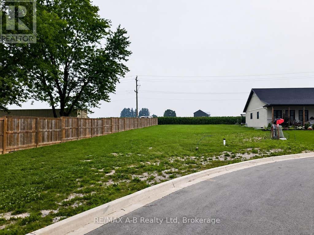11 LINDA DRIVE