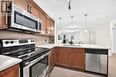 2212, 175 Panatella Hill NW Calgary AB T3K 0V9