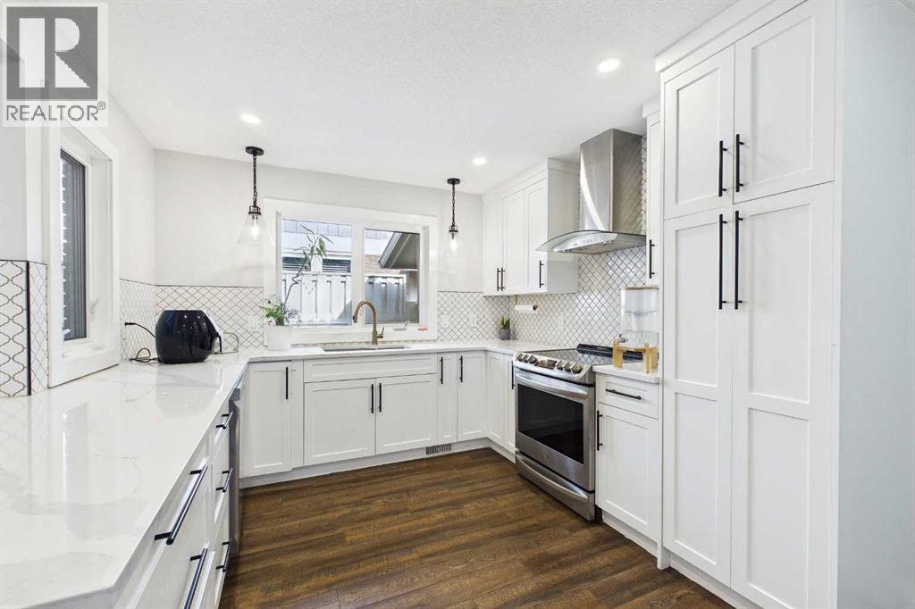 252, 20 Midpark Crescent SE