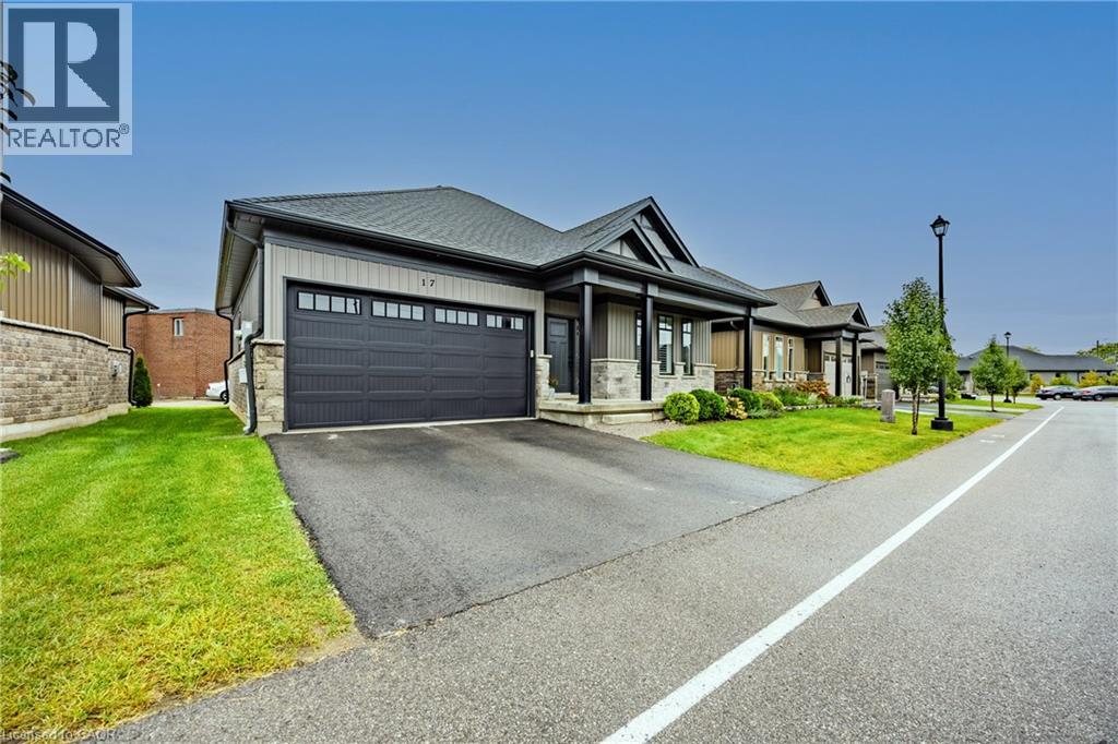24 CRADDOCK Boulevard Unit# 17
