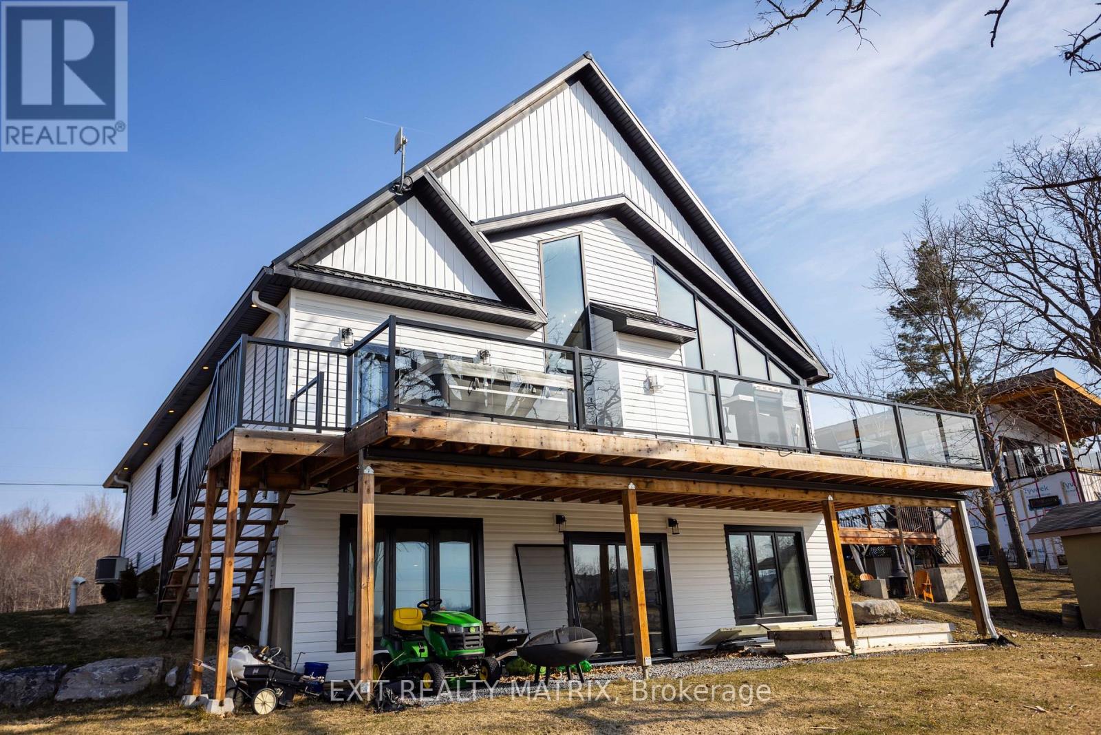 709 LEBRUN STREET - Photo 2
