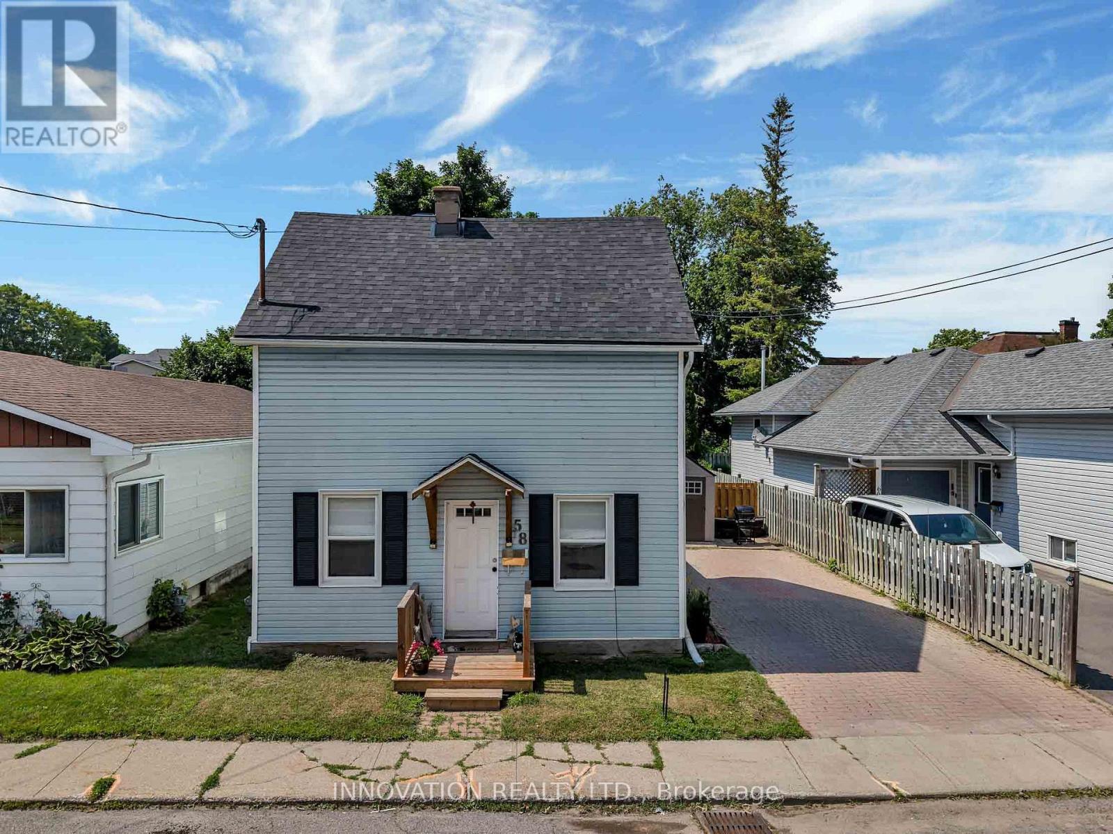 58 RUSSELL STREET N