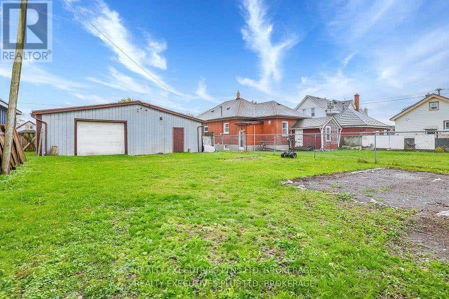 134 FRAZER STREET