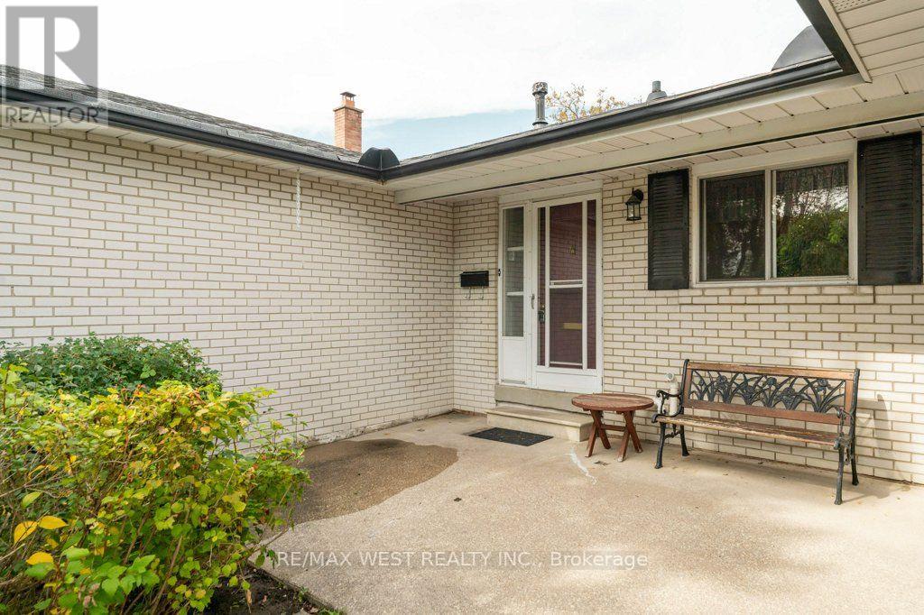 38 ALBACORE CRESCENT, TORONTO (WOBURN), ON M1H 2L3 - Image 1038926067.jpeg?d=l