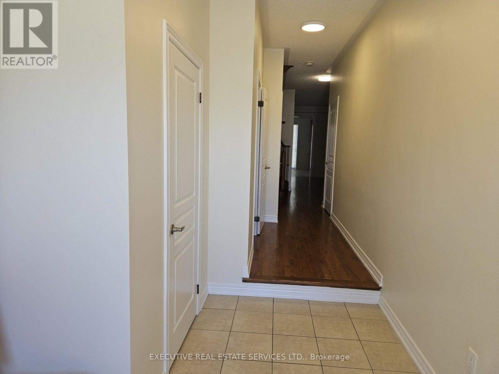 27 DURANGO DRIVE W