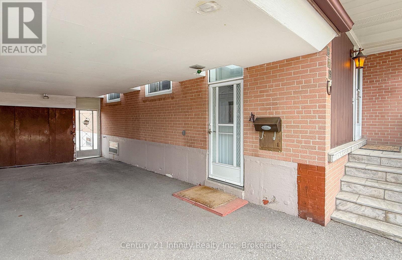 879 ANTONIO STREET