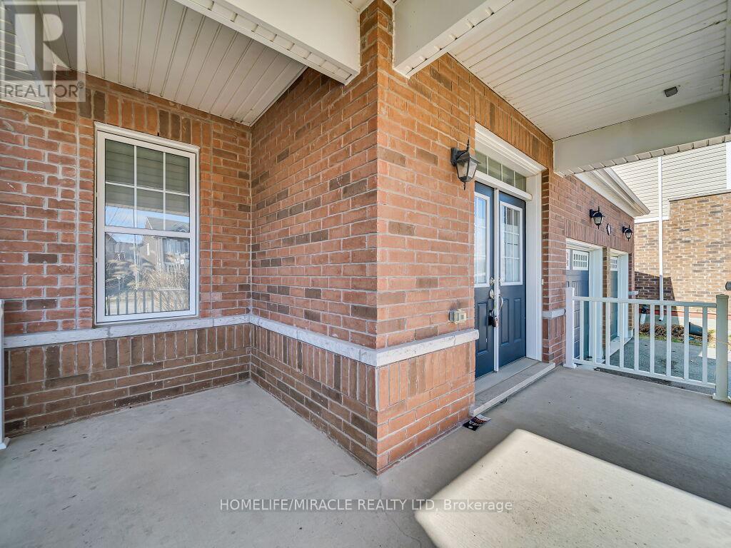 52 COMPASS TRAIL
