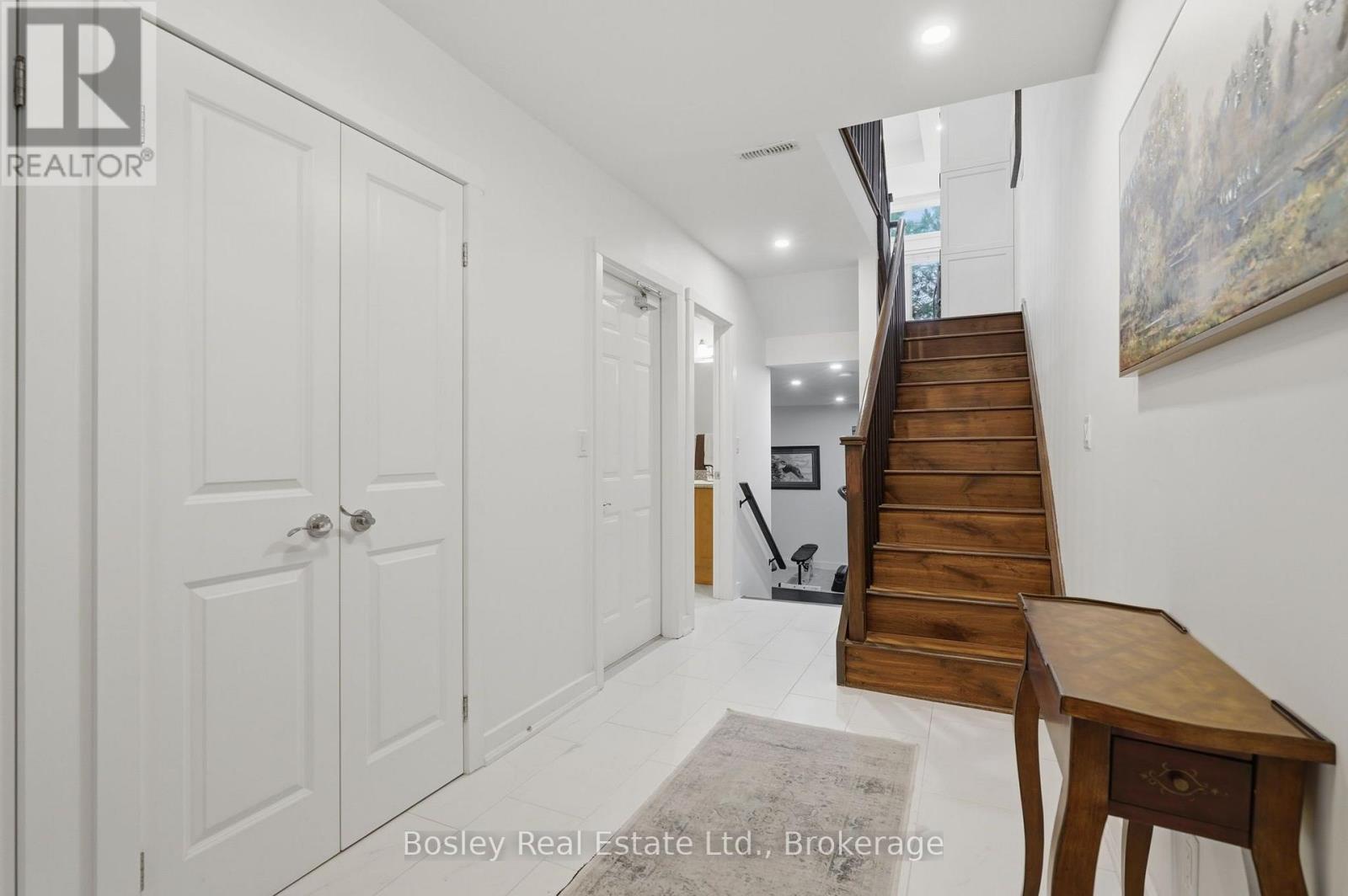 8 - 104 FARMGATE ROAD