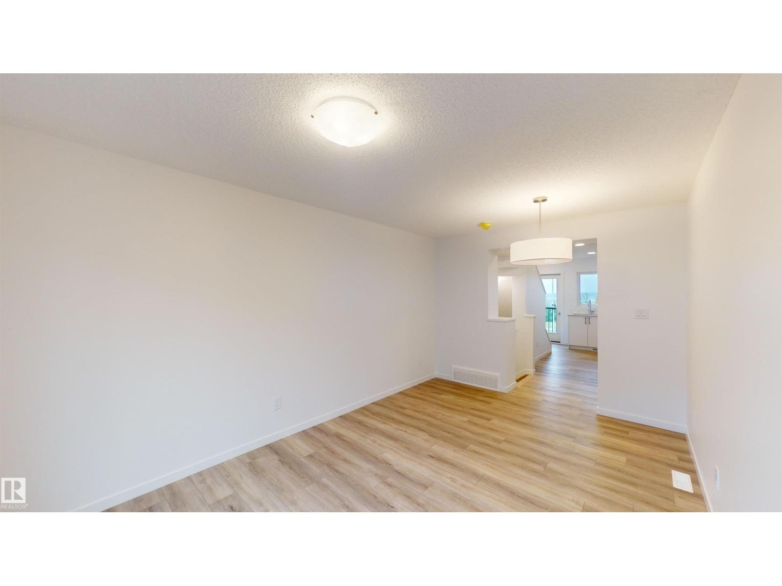 #5 29 Airport RD NW