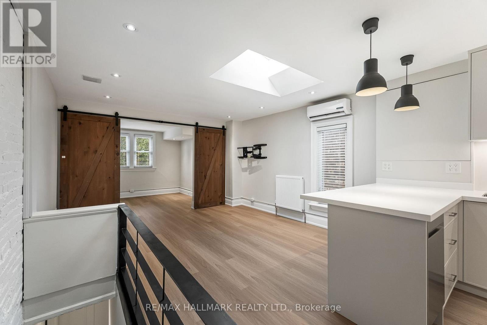 UPPER - 229 KINGSTON ROAD