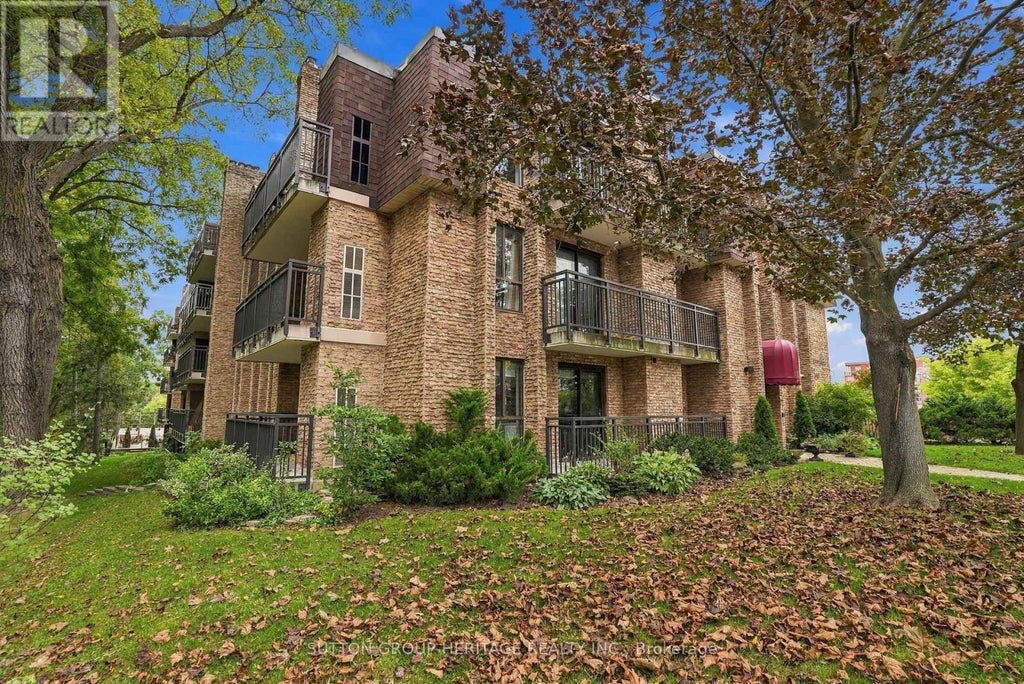 406 - 15390 YONGE STREET, AURORA (AURORA VILLAGE), ON L4G 1N8 - Image 3647619794.jpeg?d=l
