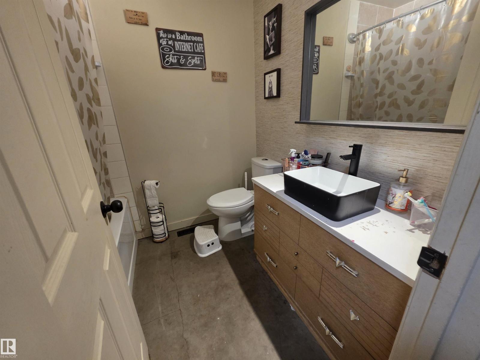 #28 53111 RGE ROAD 22