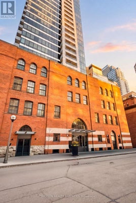 5 St Joseph St, Toronto (Bay Street Corridor), ON