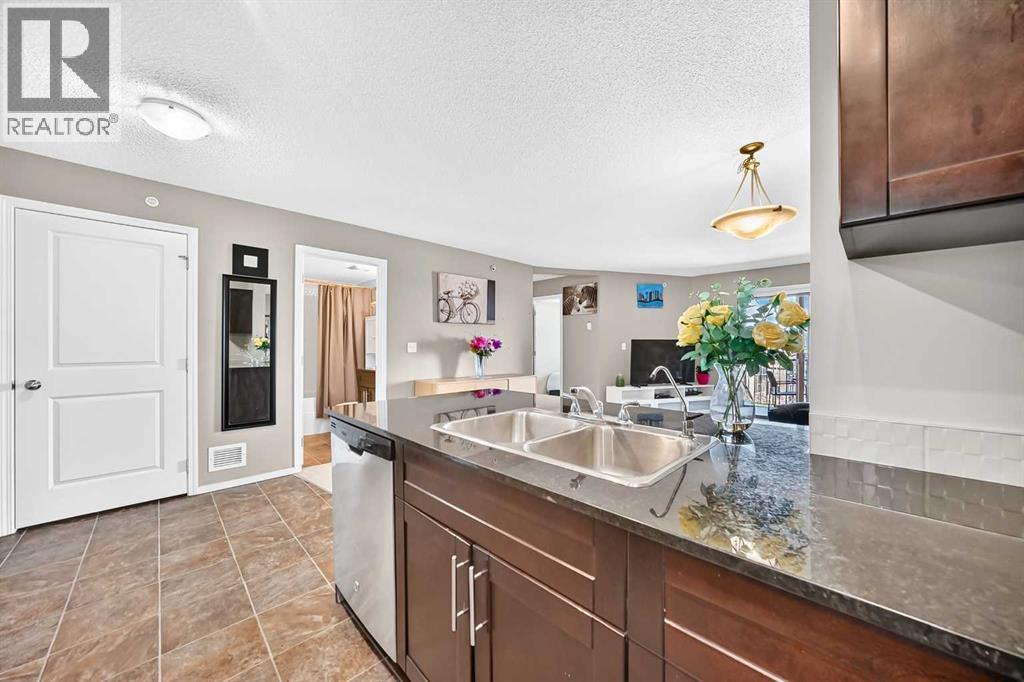 416, 15 Saddlestone Way NE