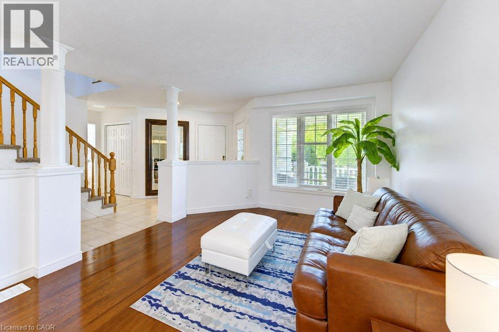 88 DECARO Crescent