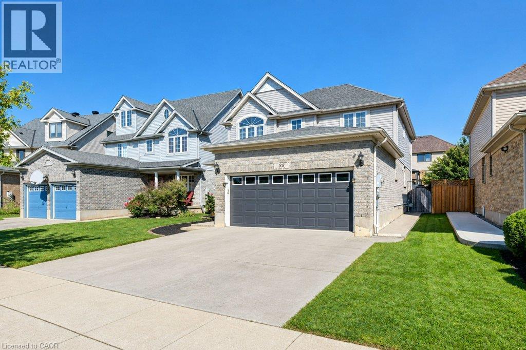88 DECARO Crescent