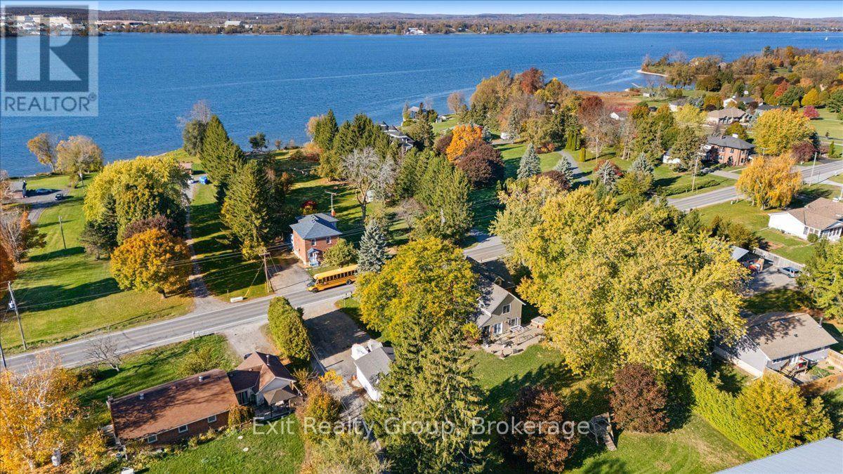 2421 COUNTY RD 3 - Photo 4