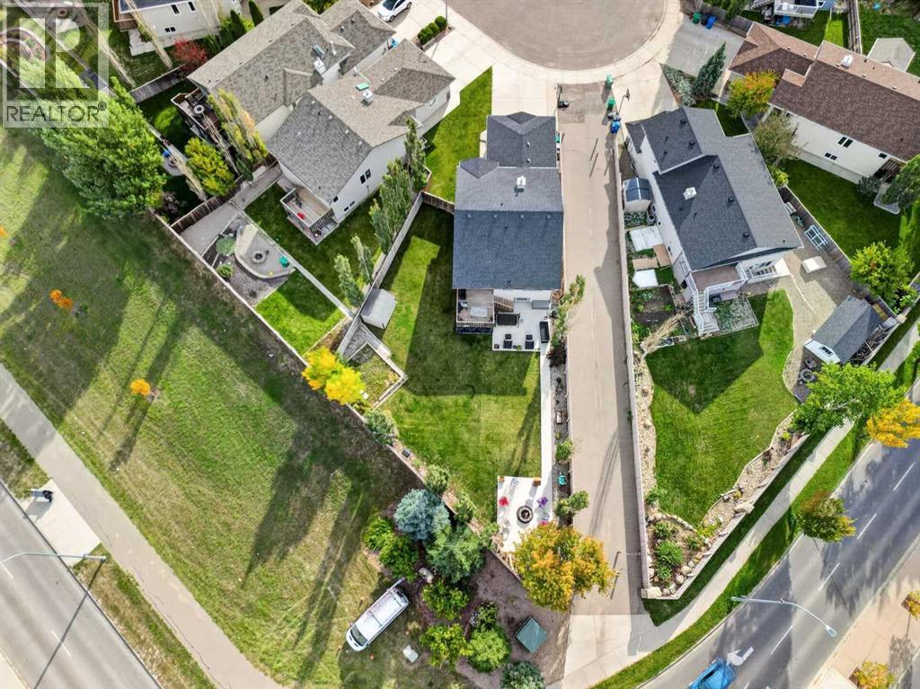 338 Silkstone Cove W