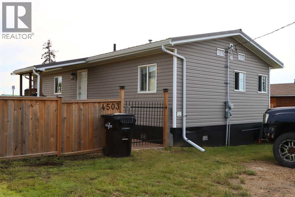 4503 50 AVENUE, VALLEYVIEW, AB T0H 3N0 - Image 3825386916.jpeg?d=l
