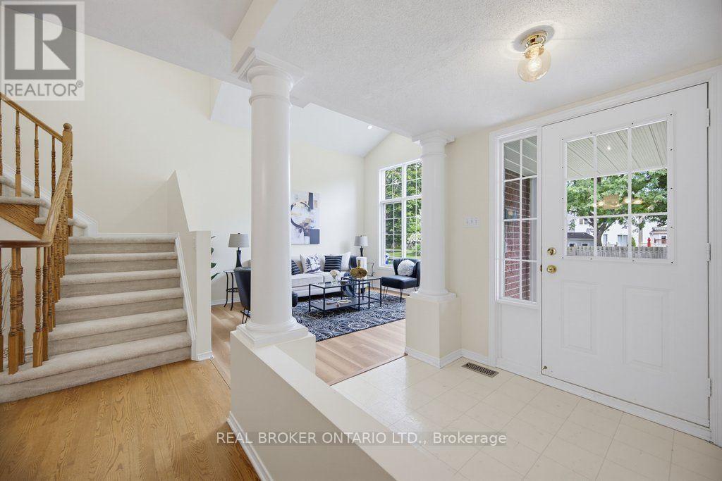 2000 OAKBROOK CIRCLE