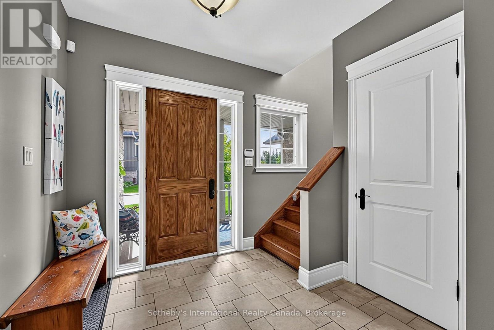 9 MEADOWBROOK LANE