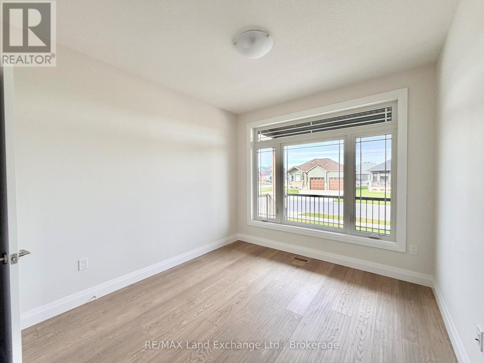 155 WESTLINKS DRIVE