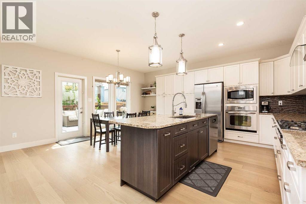 206 Twinriver Road W