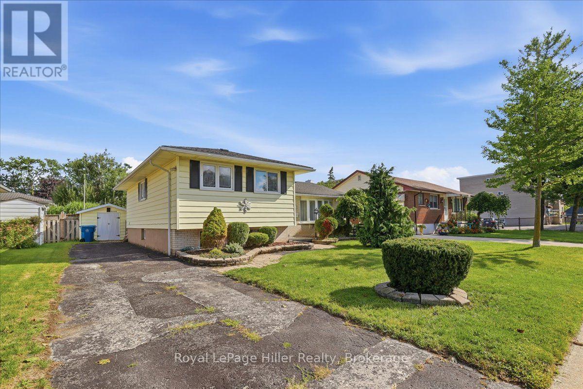 66 ELGIN CRESCENT