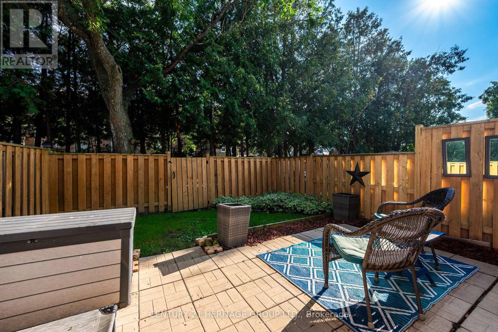 173 ROSEMUND CRESCENT