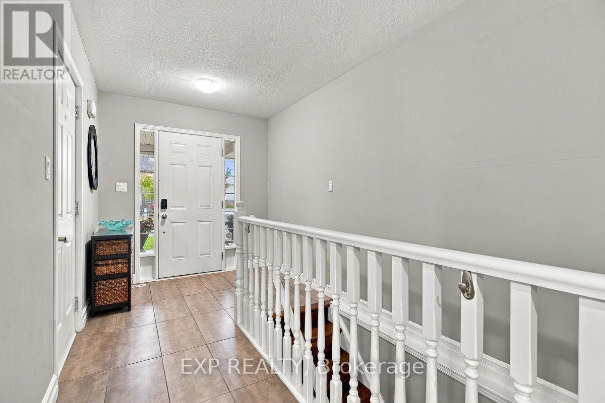 969 BITTERBUSH CRESCENT