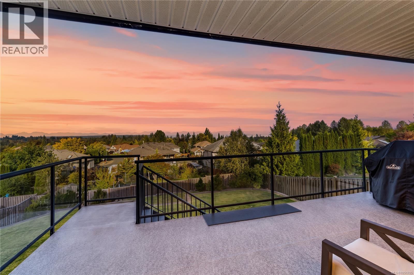 978 Timberline Dr