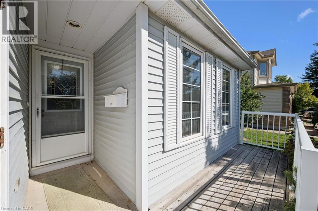 512 THORNDALE Drive