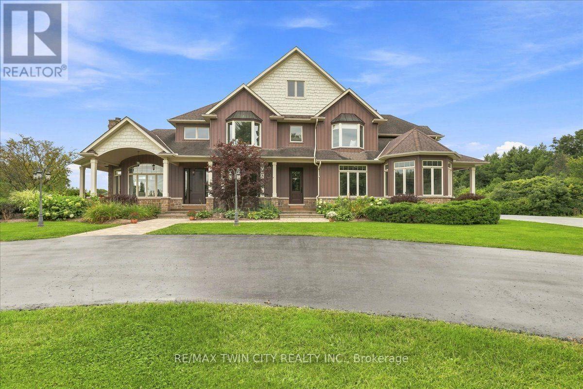 1532 6TH CONCESSION ROAD W