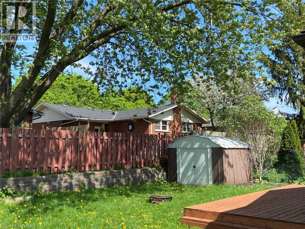 194 RIVER Road E Unit# Upper