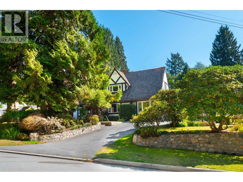 510 EVERGREEN PLACE, NORTH VANCOUVER, BC V7N 2Z2 - Image 2301513770.jpeg?d=l