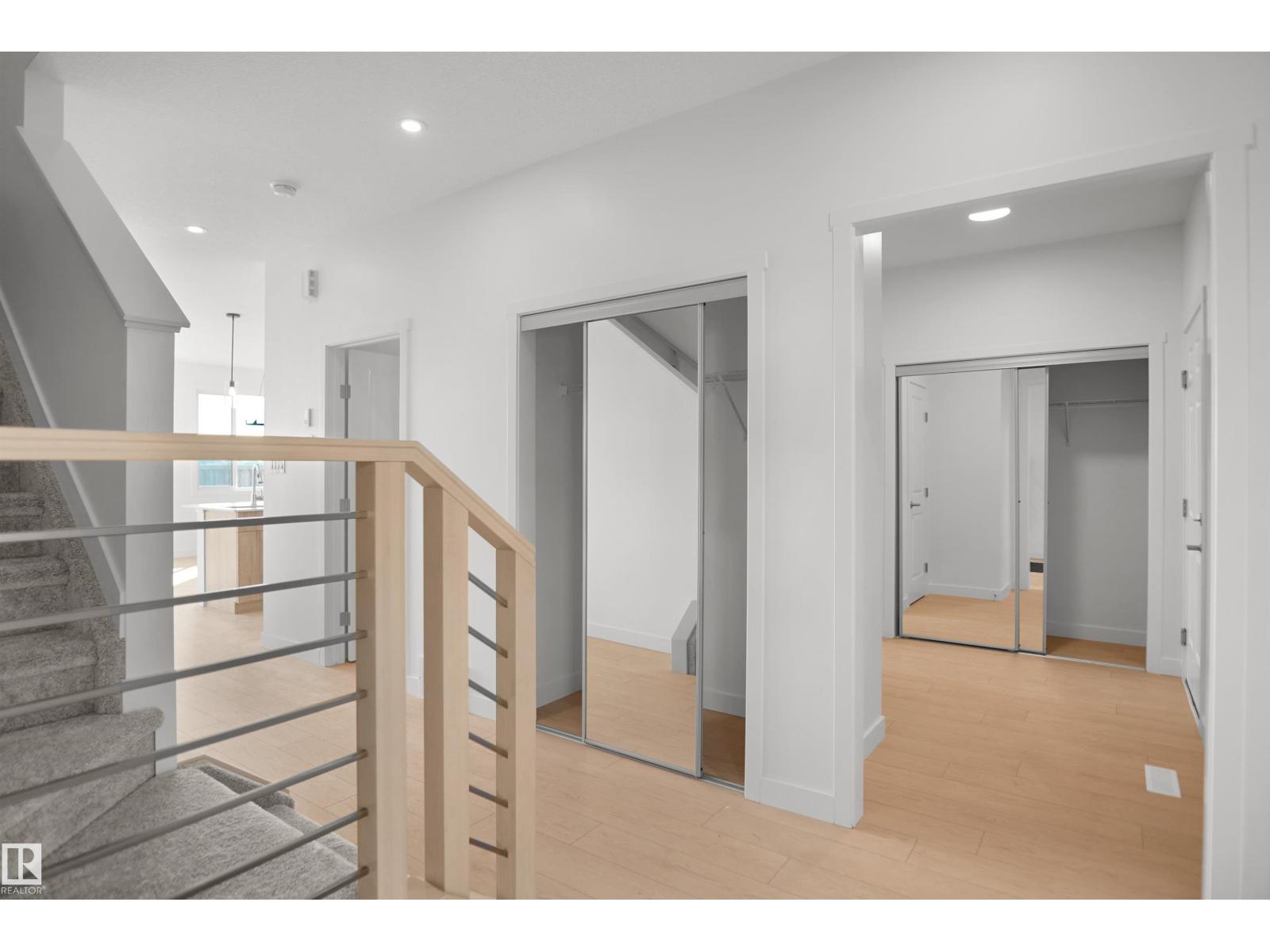 76 Legacy WY