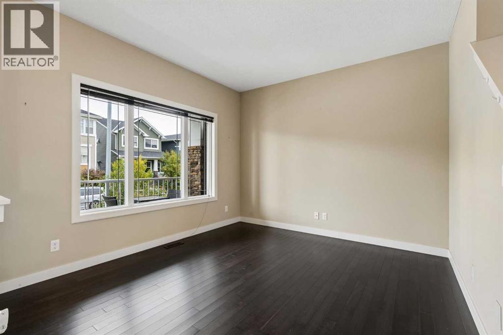 29 Redstone Common NE