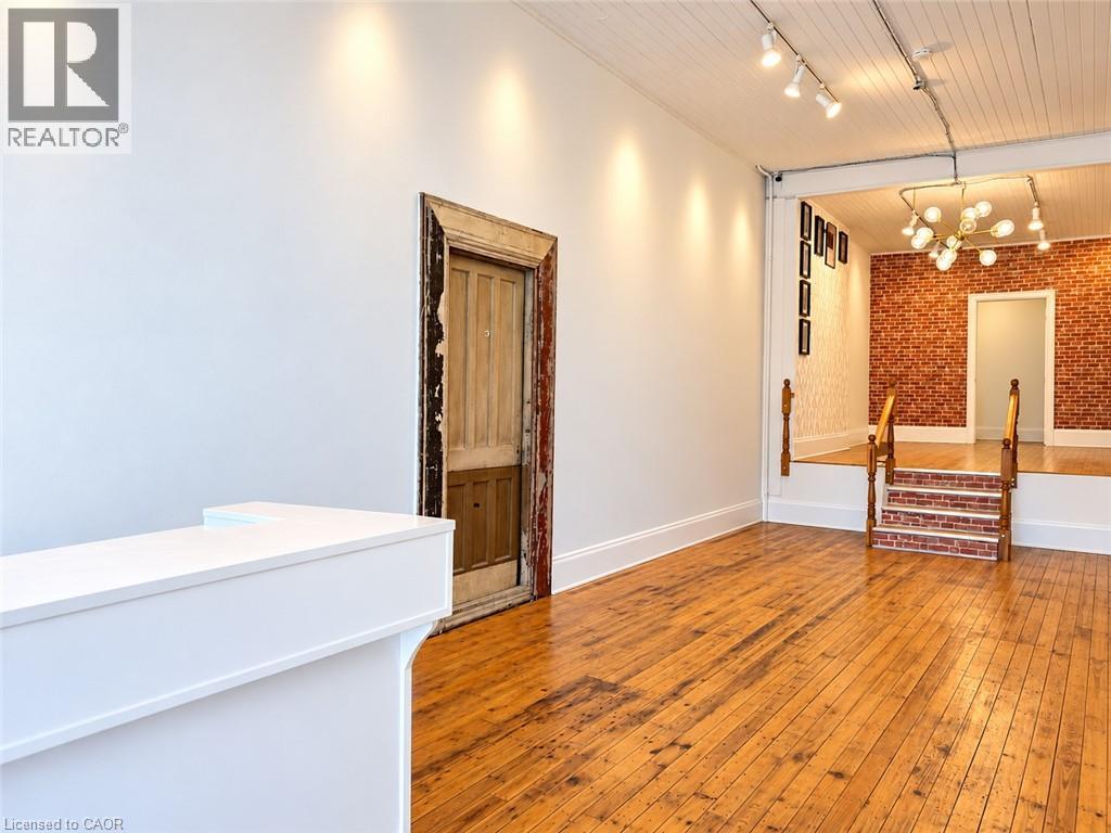 133 JAMES Street N Unit# Main