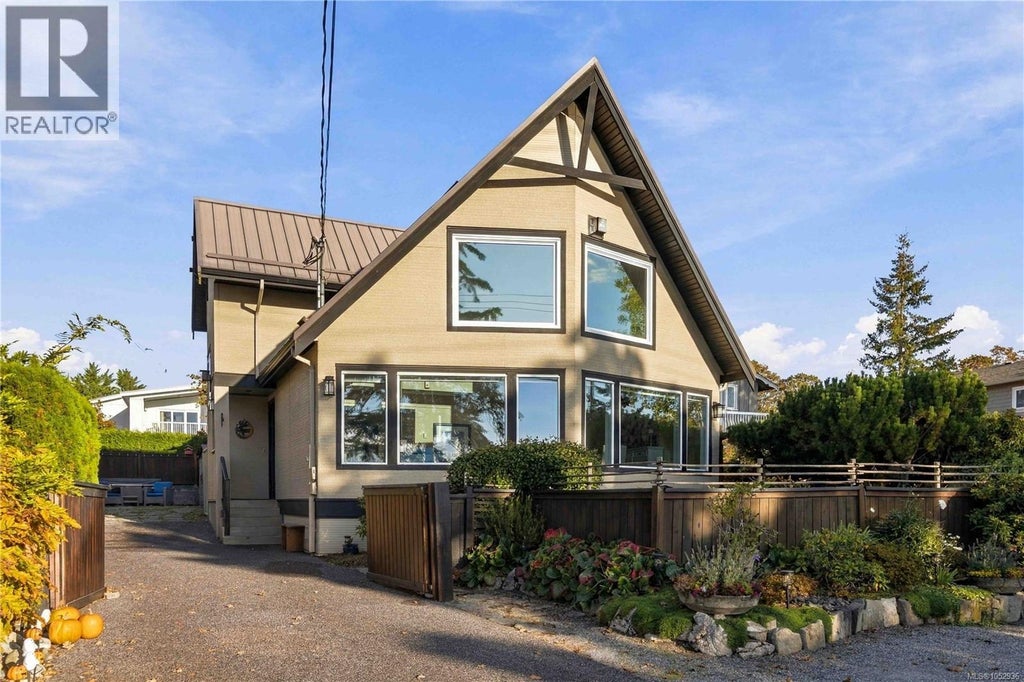 10189 WEST SAANICH ROAD, NORTH SAANICH, BC V8L 5T6 - Image 3407725522.jpeg?d=l