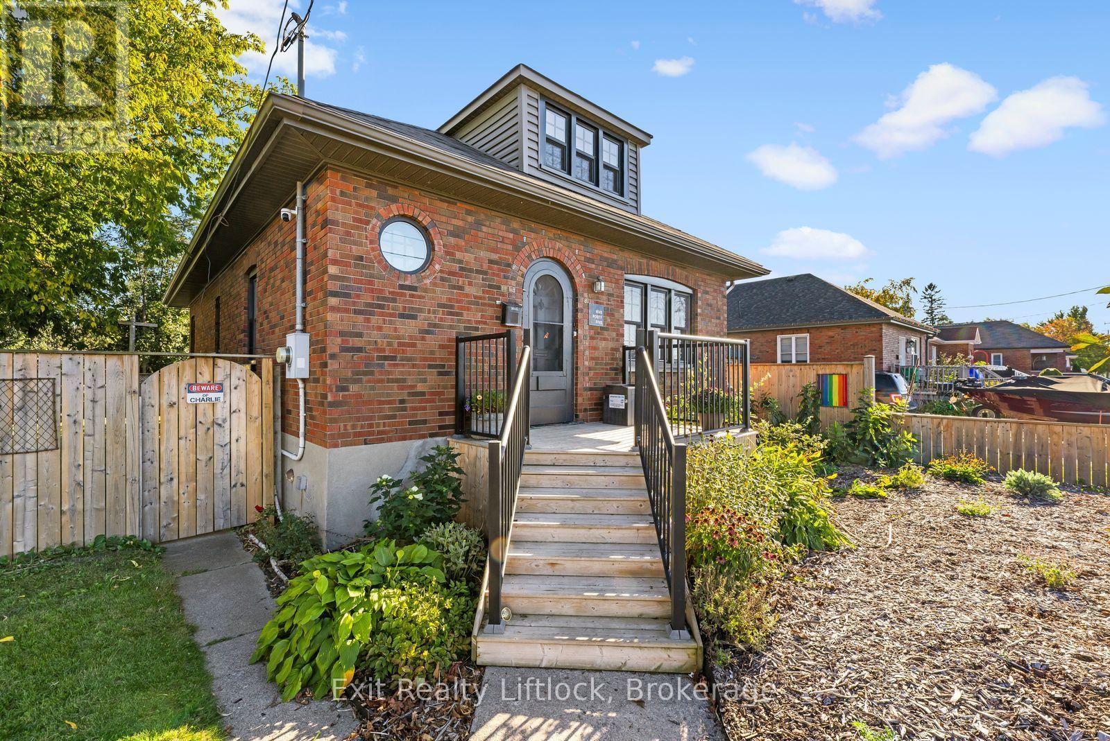 545 BRAIDWOOD AVENUE - Photo 4