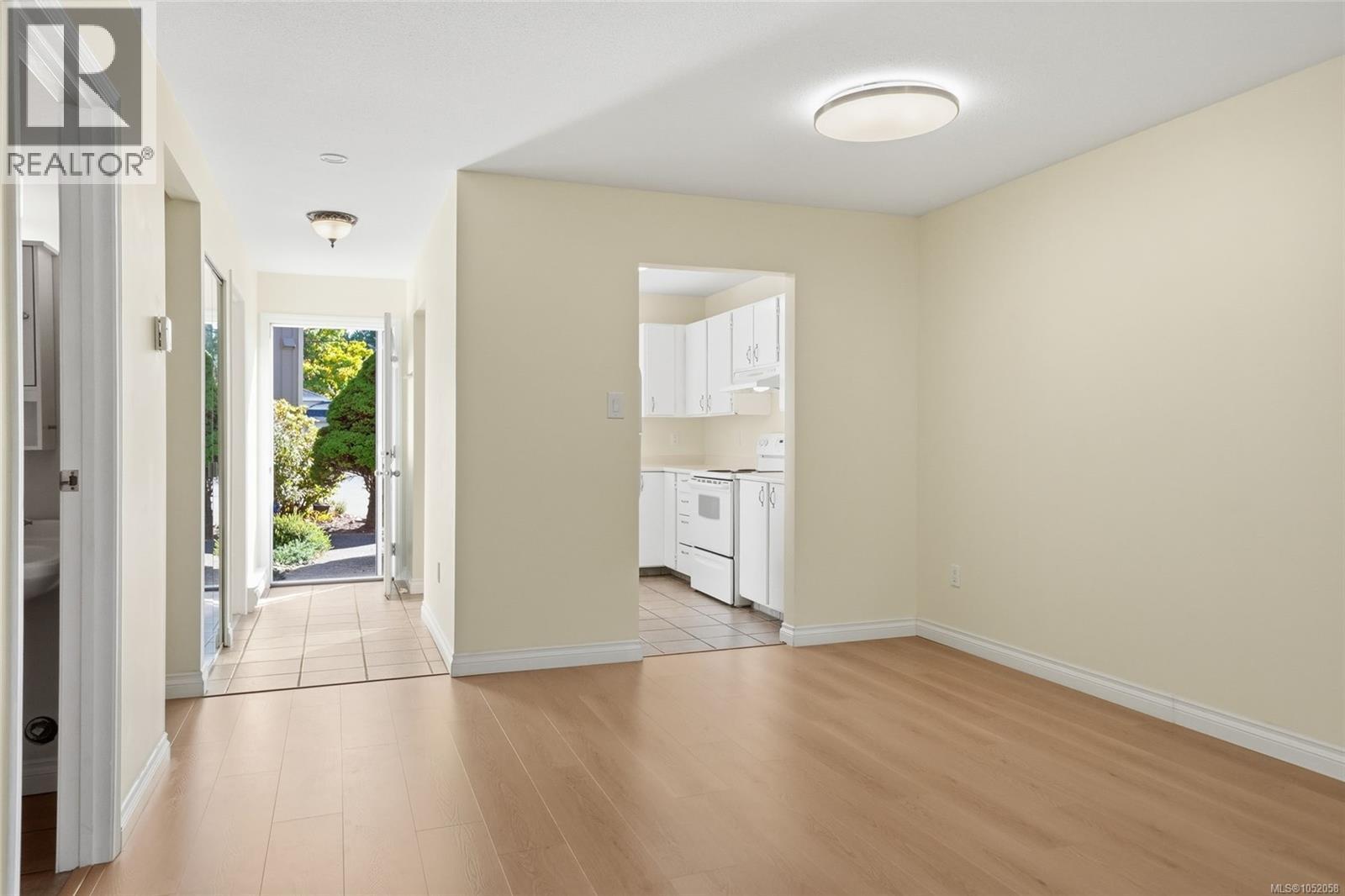 10 240 Higson Cres