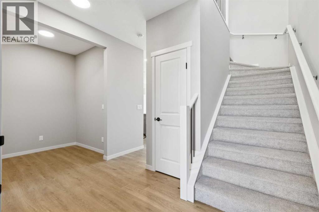 386 Hotchkiss Manor SE