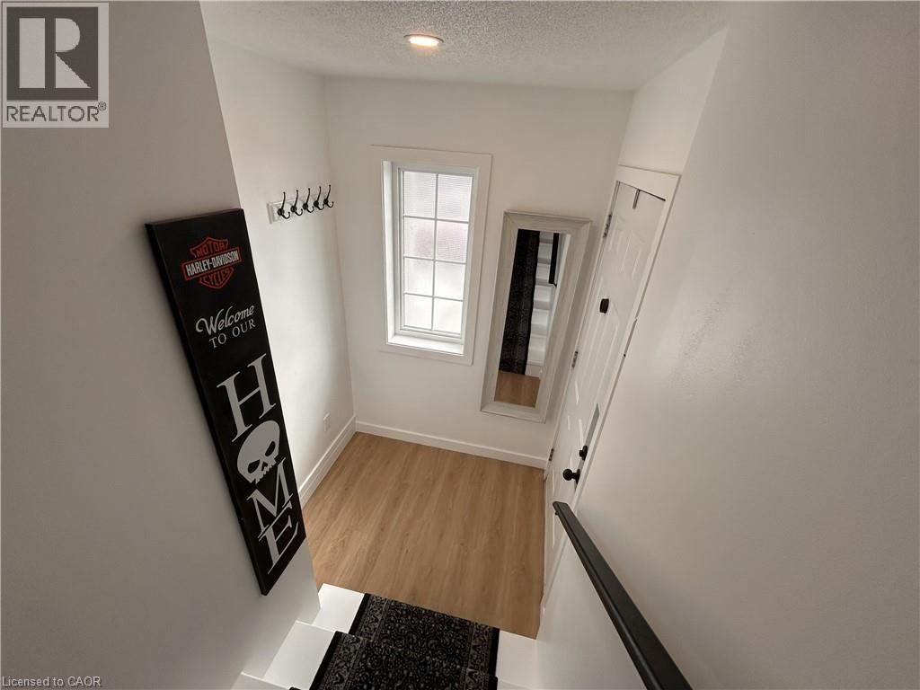 2737 KING Street E Unit# 72
