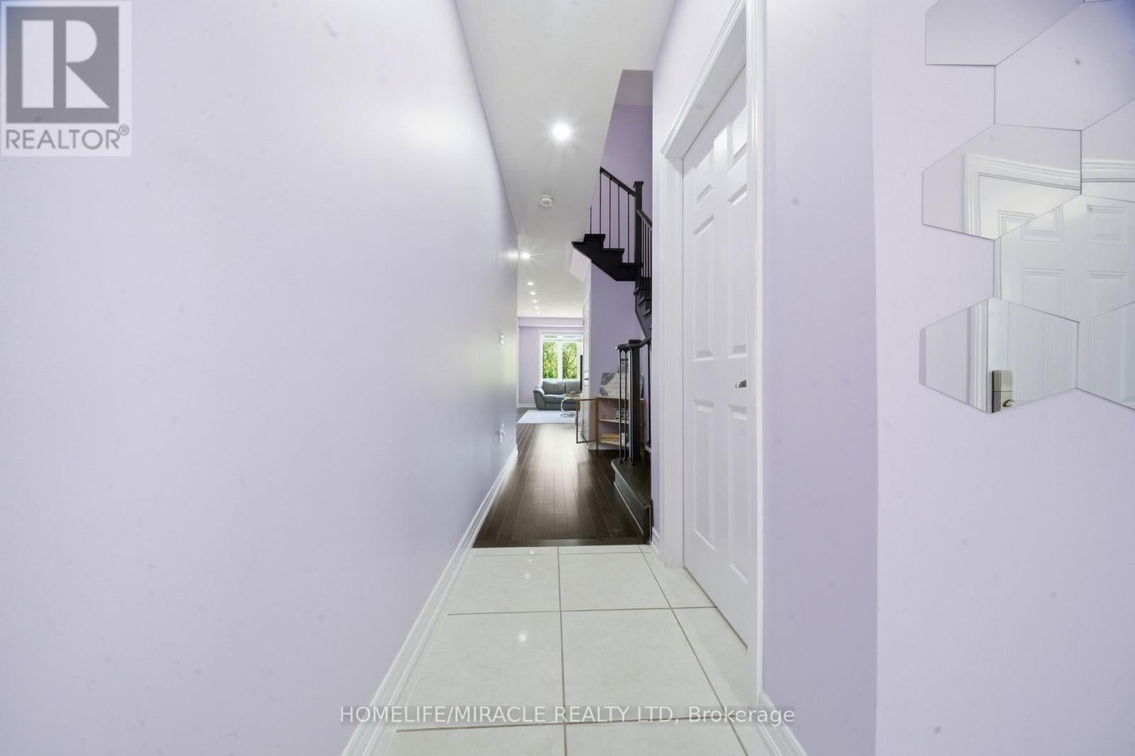 32 - 166 DEERPATH DRIVE