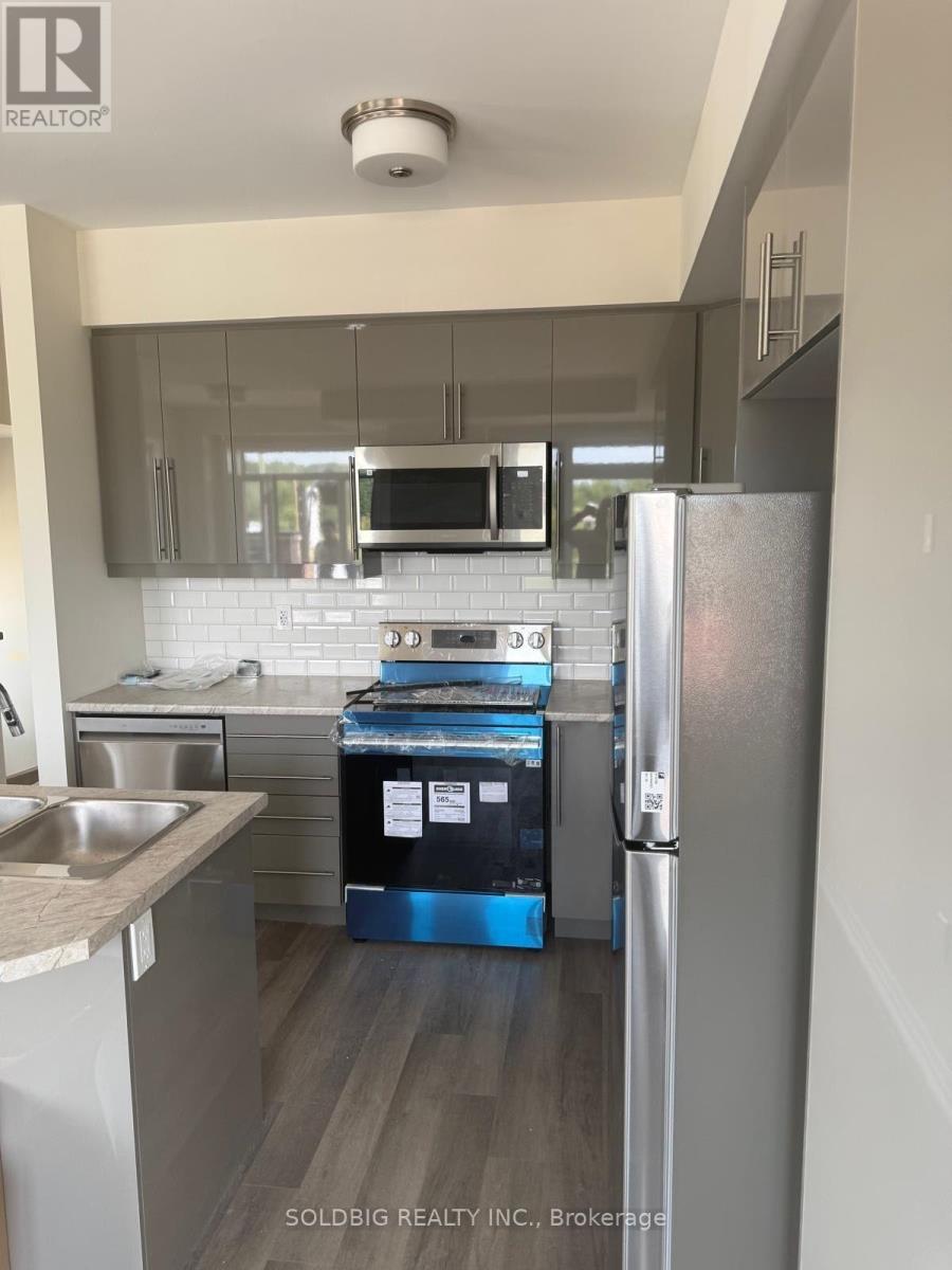 109 - 660 COLBORNE STREET W