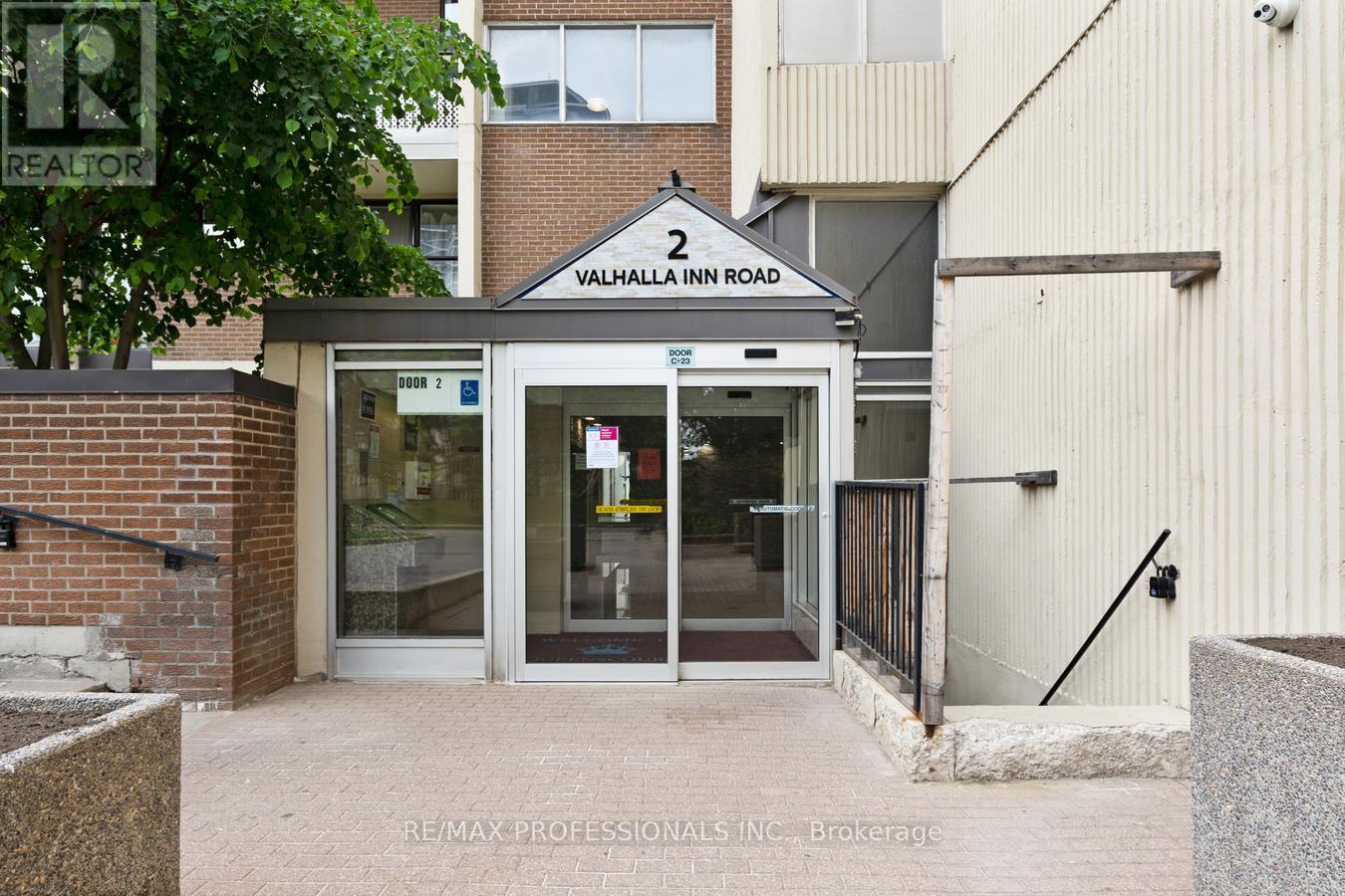 339 - 2 VALHALLA INN ROAD