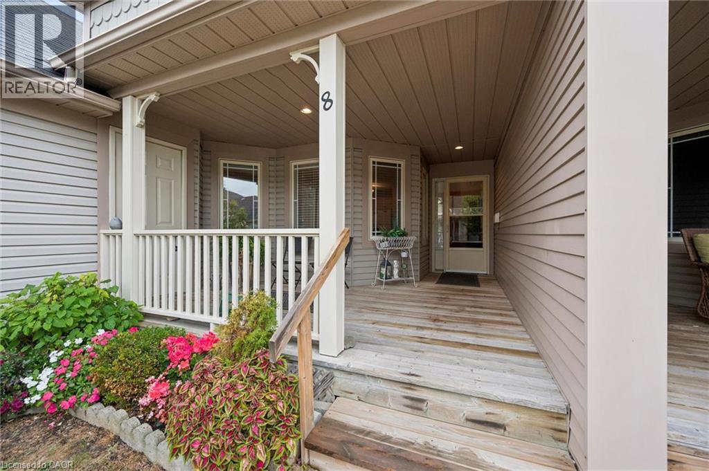 50 MIDLAND Drive Unit# 8