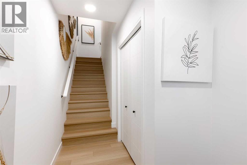 303, 30 Rochester View NW