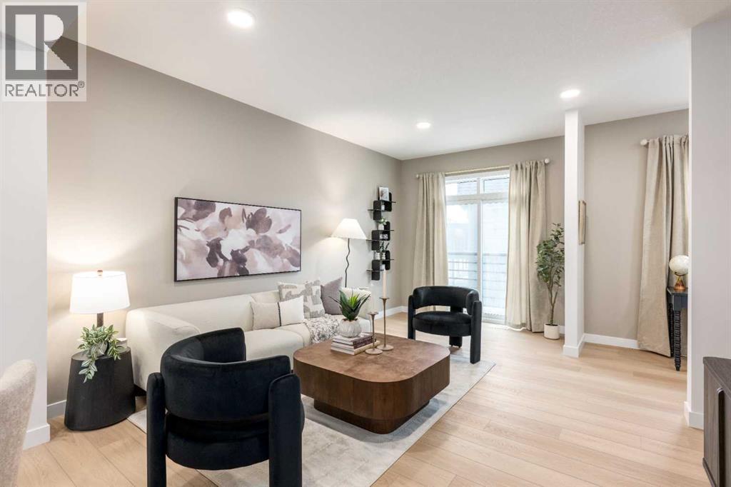 303, 30 Rochester View NW