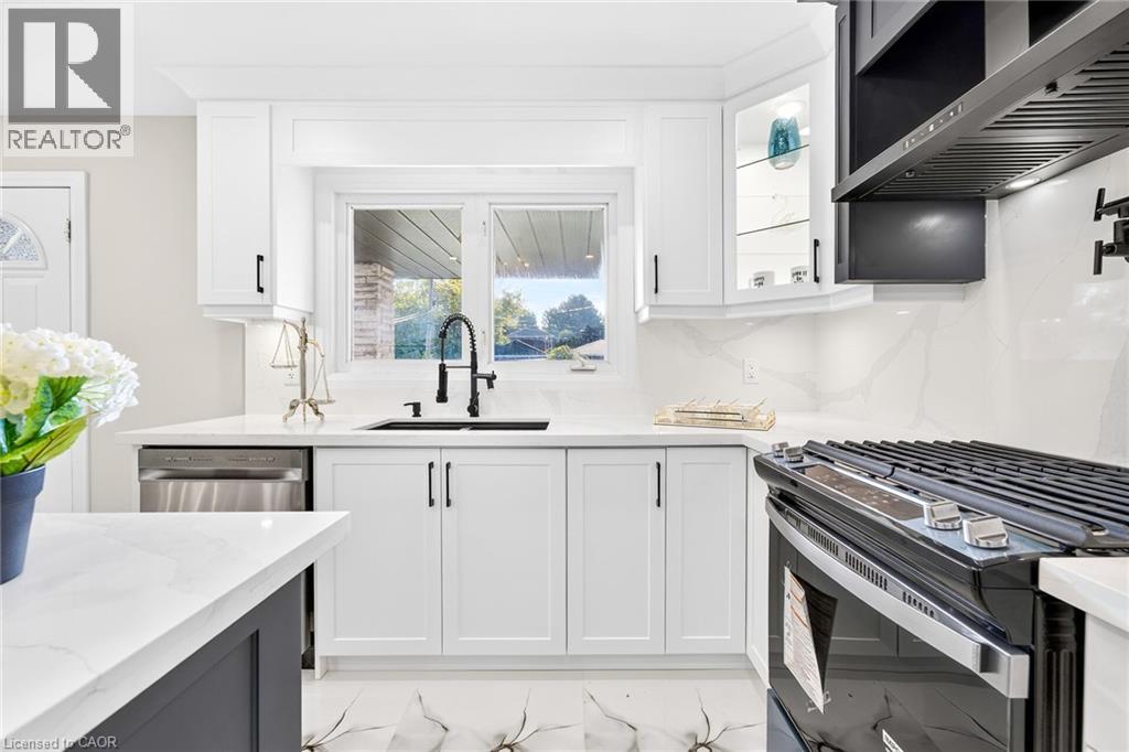 362 ROSSEAU Road